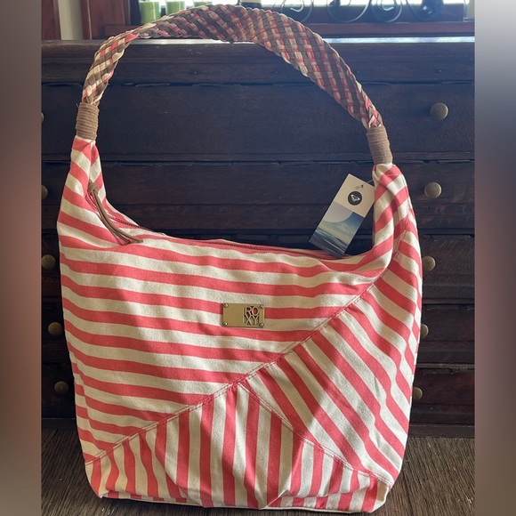 Chic Striped Coral and White Hobo Bag - Picture 1 of 12